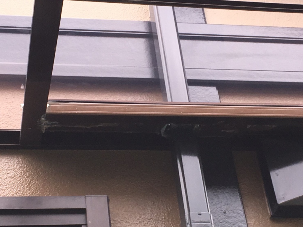 差し掛け屋根の補修工事完了しました 長野県伊那 諏訪市丨ガーデン ウォールエクステリア丨nccトーヨー住器株式会社